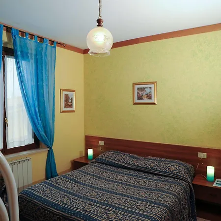 Hotel La Mora